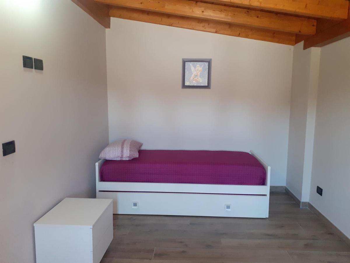Villa Nonno Nicola 몬테네로 디 비사치아 외부 사진