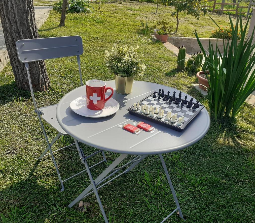 Villa Nonno Nicola 몬테네로 디 비사치아 외부 사진